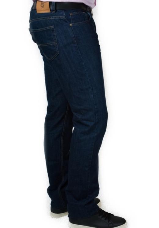 Tall Jeans Basico Brut model L40